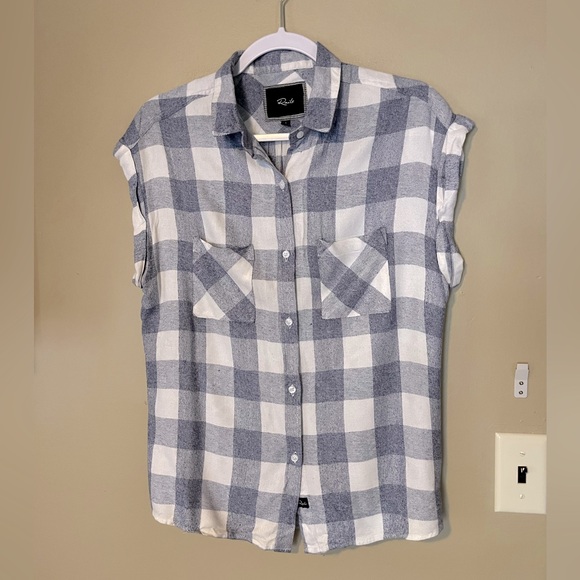 Rails Checkered Cuff Sleeve Button Down Shirt - Picture 2 of 8